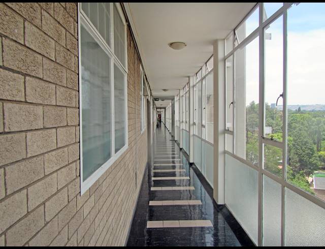 2 BEDROOM APARTMENT FOR SALE IN DOWERGLEN